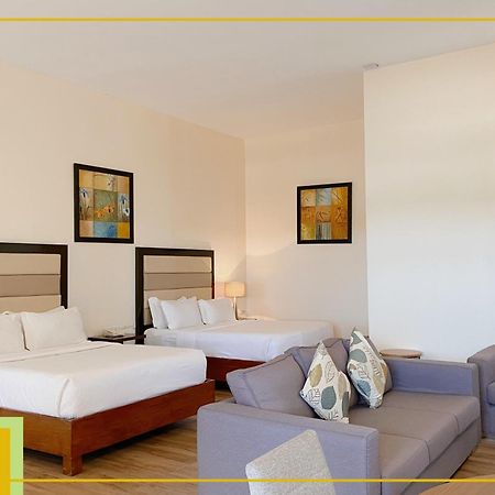 Marzon Hotel Kalibo Luaran gambar