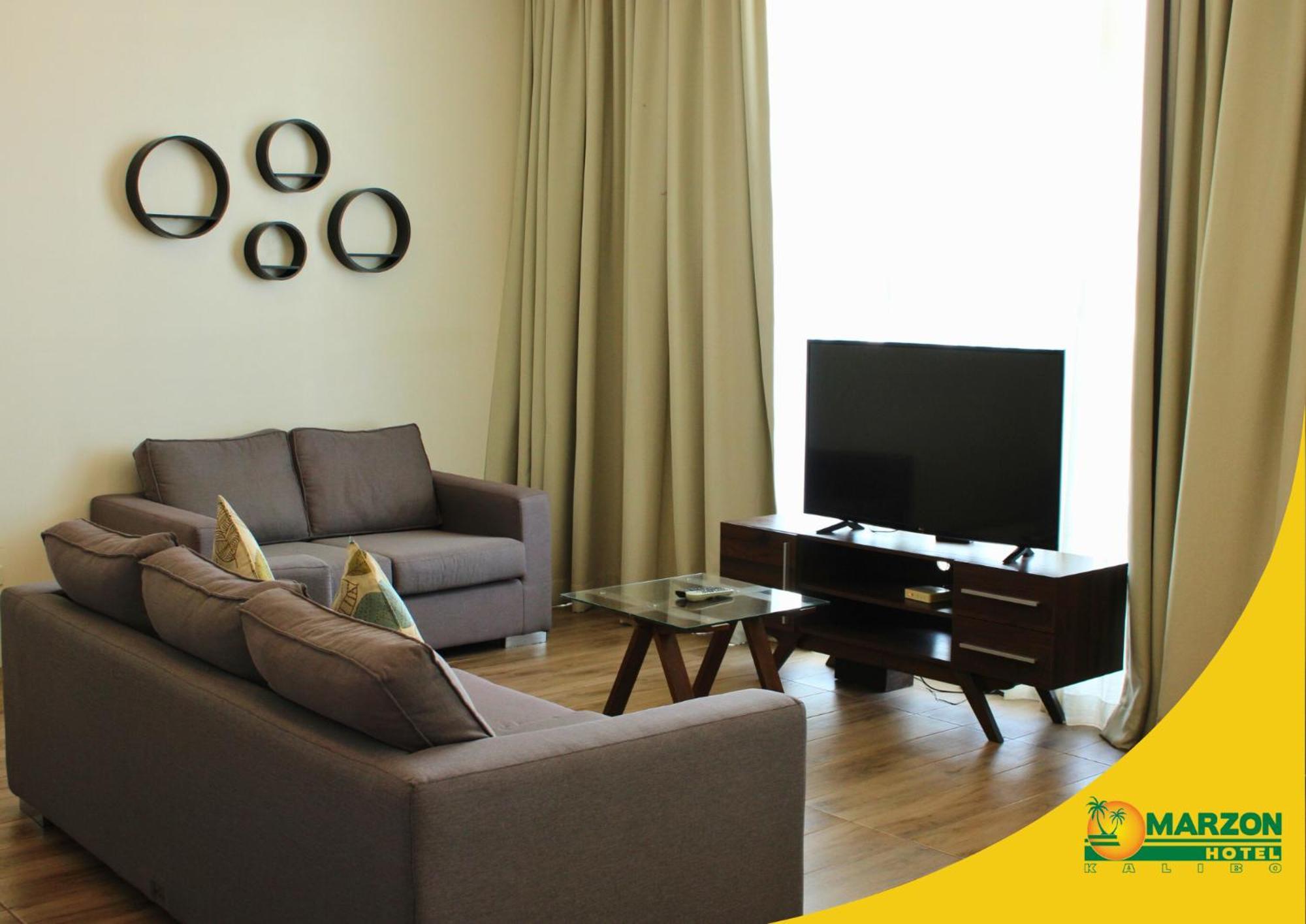 Marzon Hotel Kalibo Luaran gambar