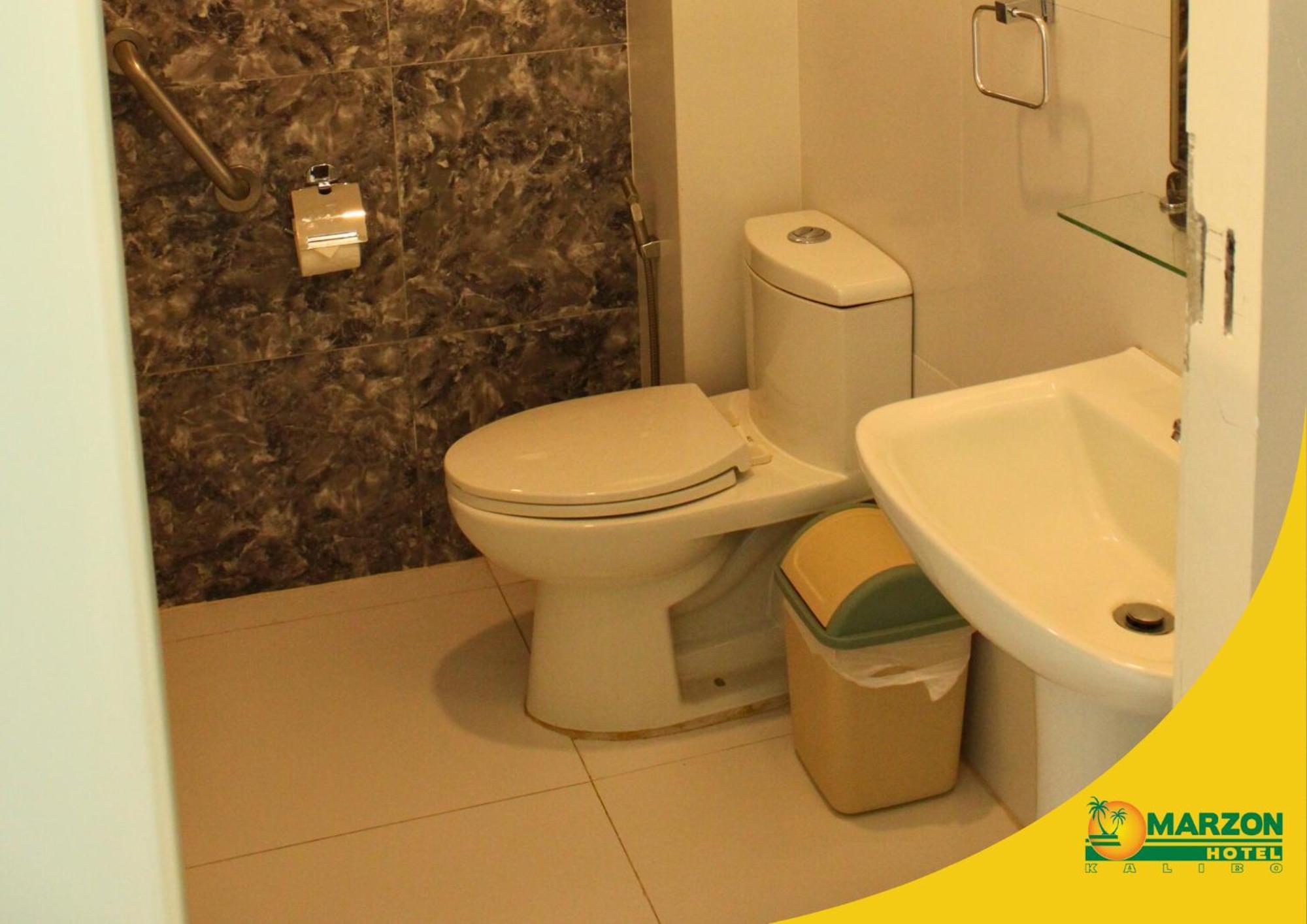 Marzon Hotel Kalibo Luaran gambar