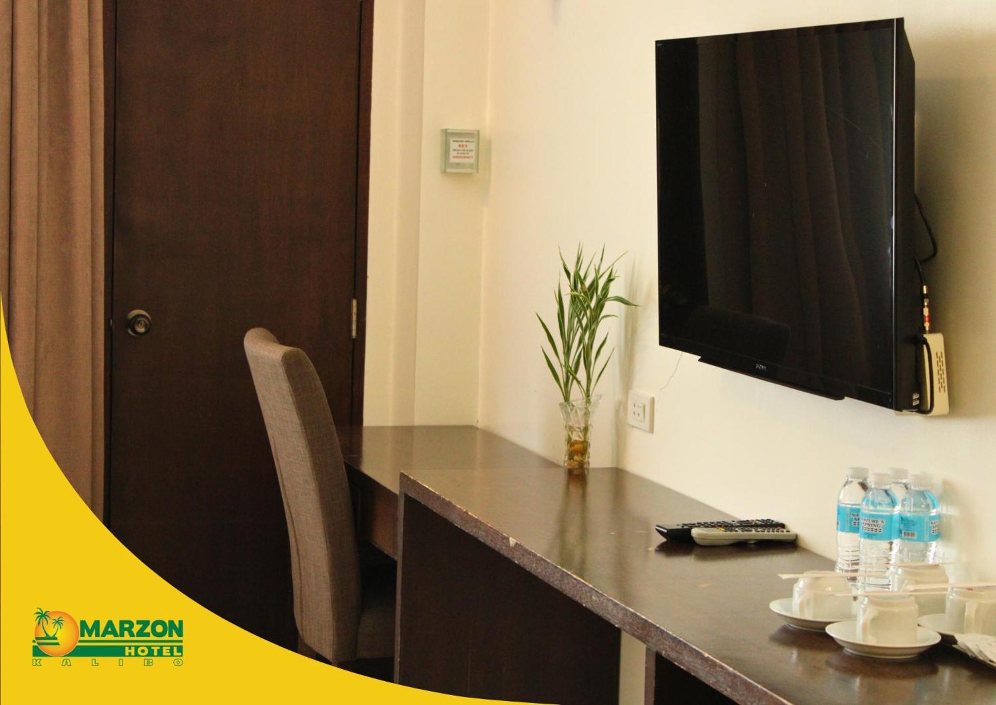 Marzon Hotel Kalibo Luaran gambar