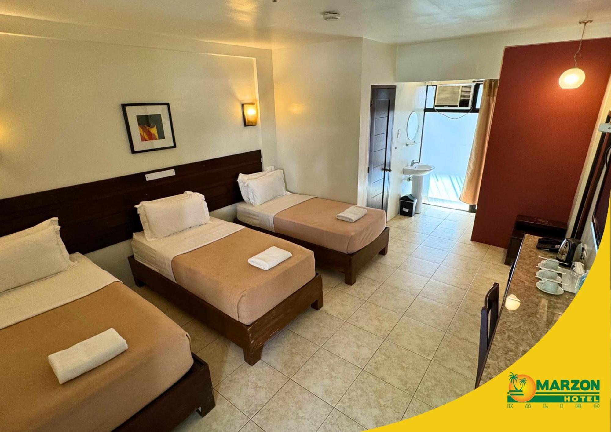 Marzon Hotel Kalibo Luaran gambar