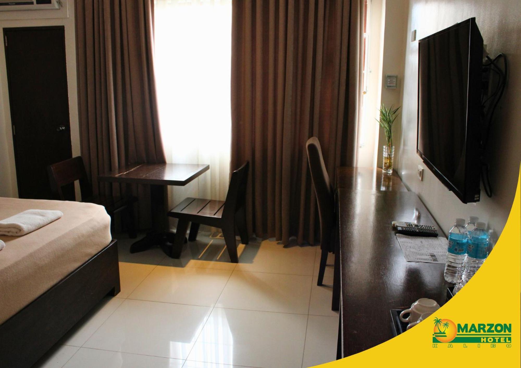 Marzon Hotel Kalibo Luaran gambar